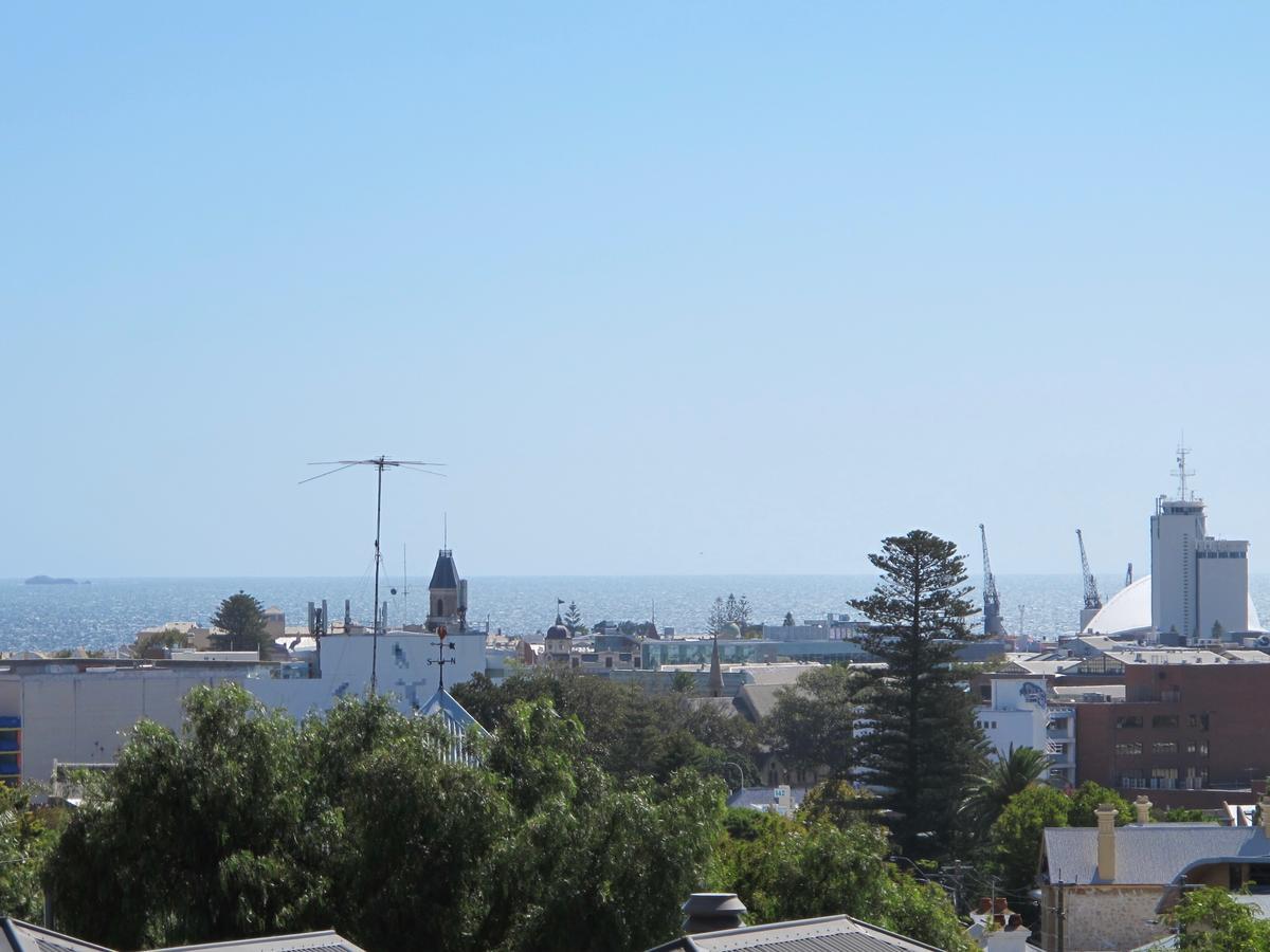 Studio 204 With Harbour, Ocean And Sunset Views From The Balcony Fremantle Luaran gambar